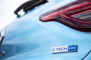 Renault Clio E-TECH 2020 года  (WW)